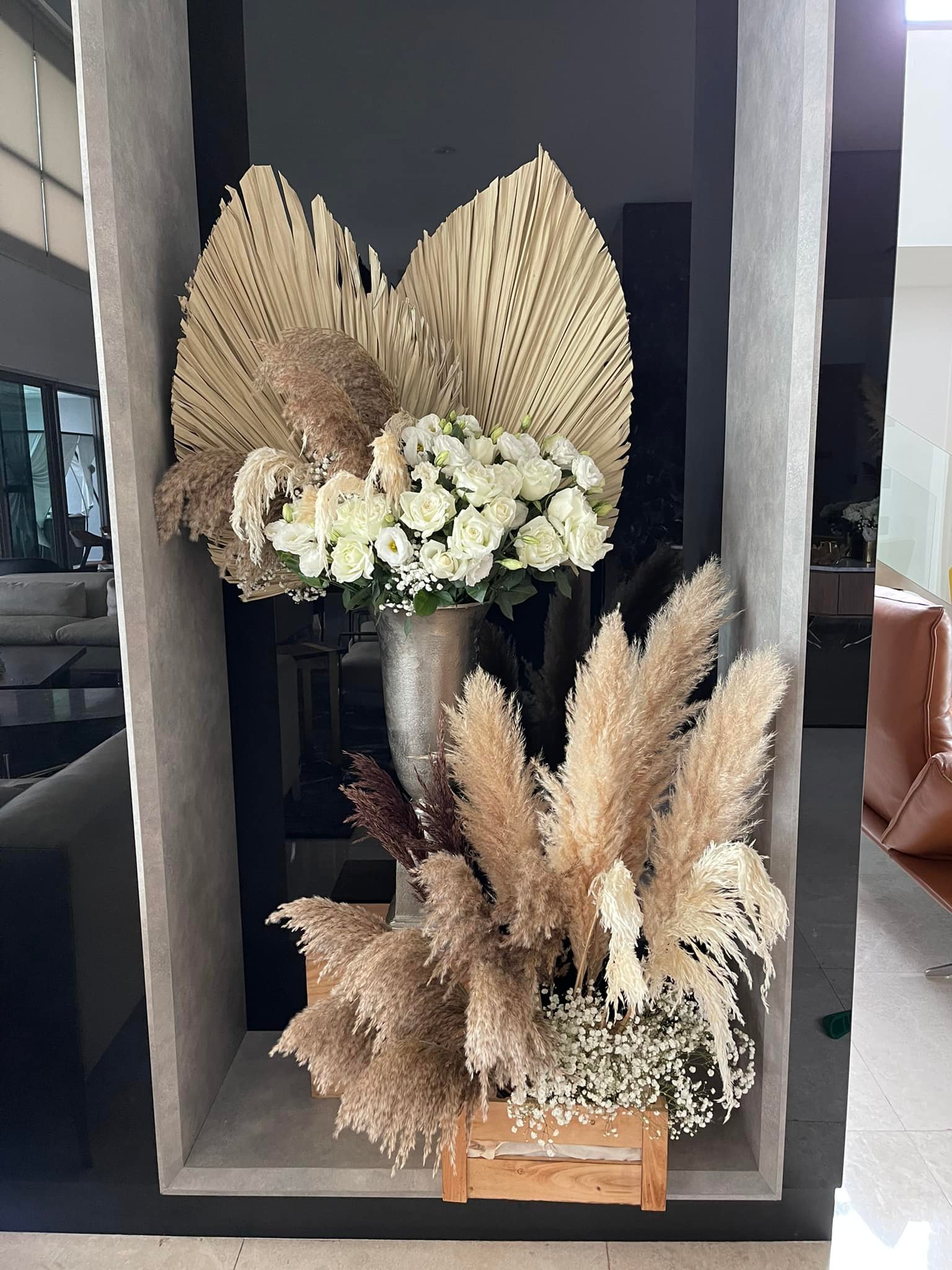 Wintergreen Flower PLT | WEDDINGS - Eliot & Sam